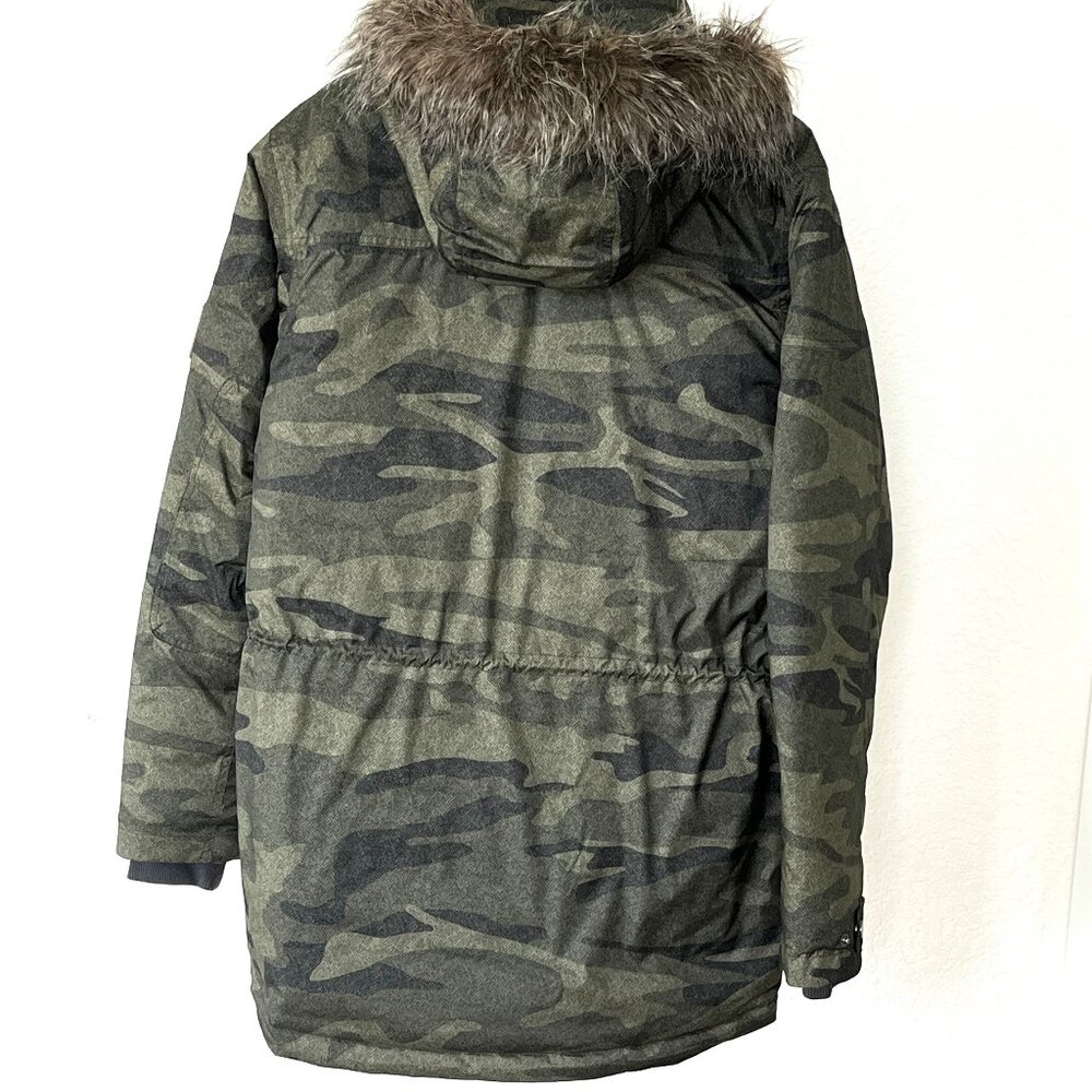 Columbia Barlow Pass 550 TurboDown Peatmoss Camo Green Coat Medium LN - Picture 5 of 13